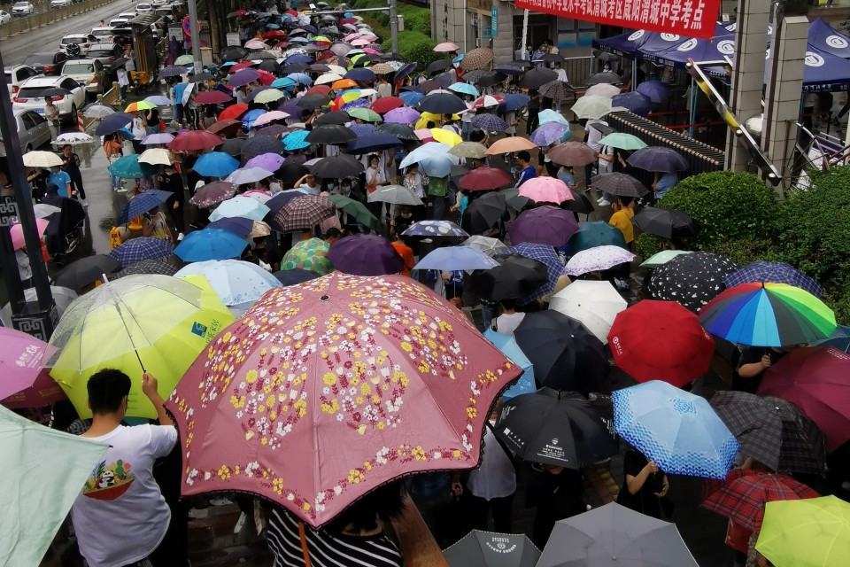 不和别人比高低，只和自己比进步——咸阳渭城中学校长的高考反思