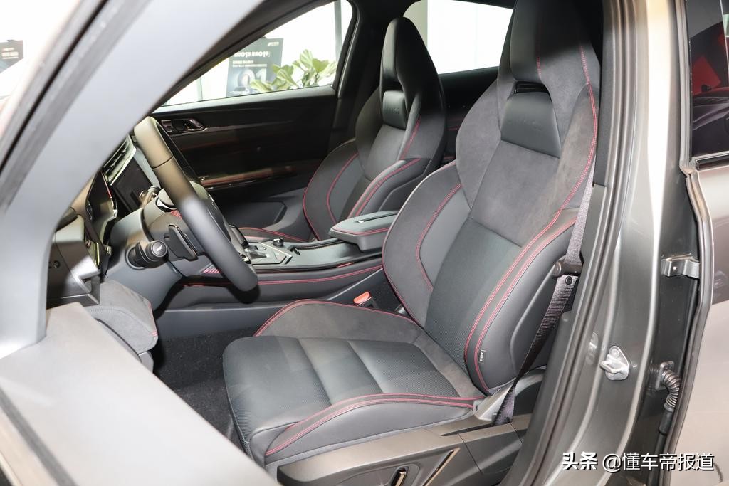 售17.58-21.28万元，定位紧凑型轿跑SUV，领克05正式上市