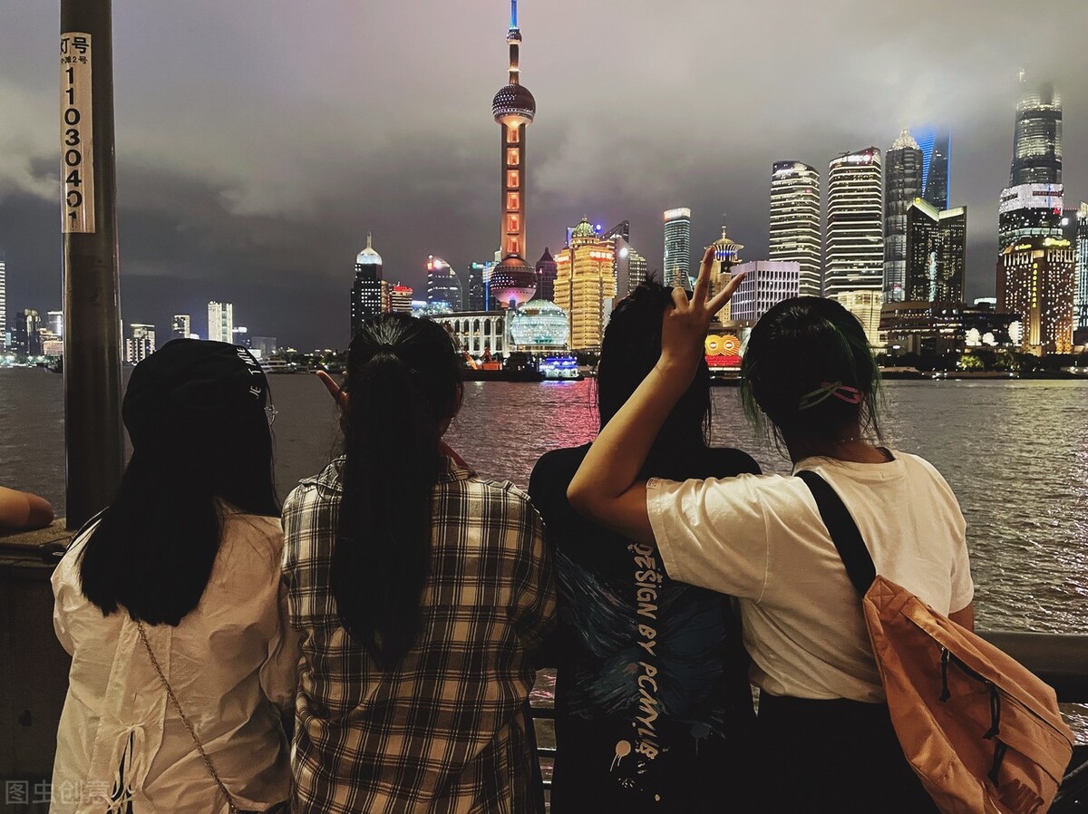 高考英语单项选择题对比分析研究