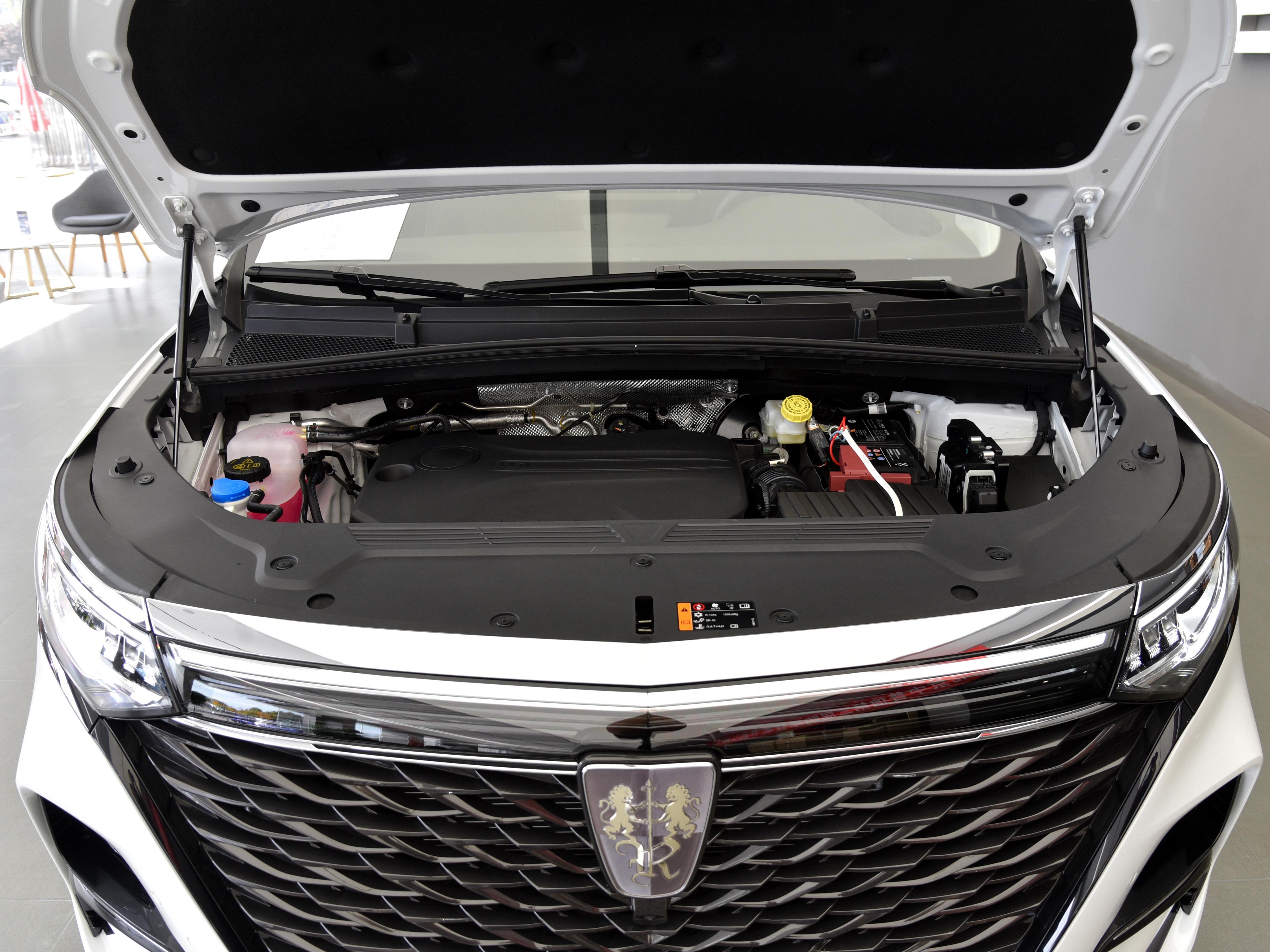 座椅带腿托，大7座MPV，动力有劲满载不费劲，带你看荣威iMAX8