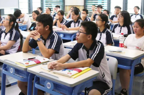 平时考试600多分，高考成绩却只有200多分，这类考生“现原形”