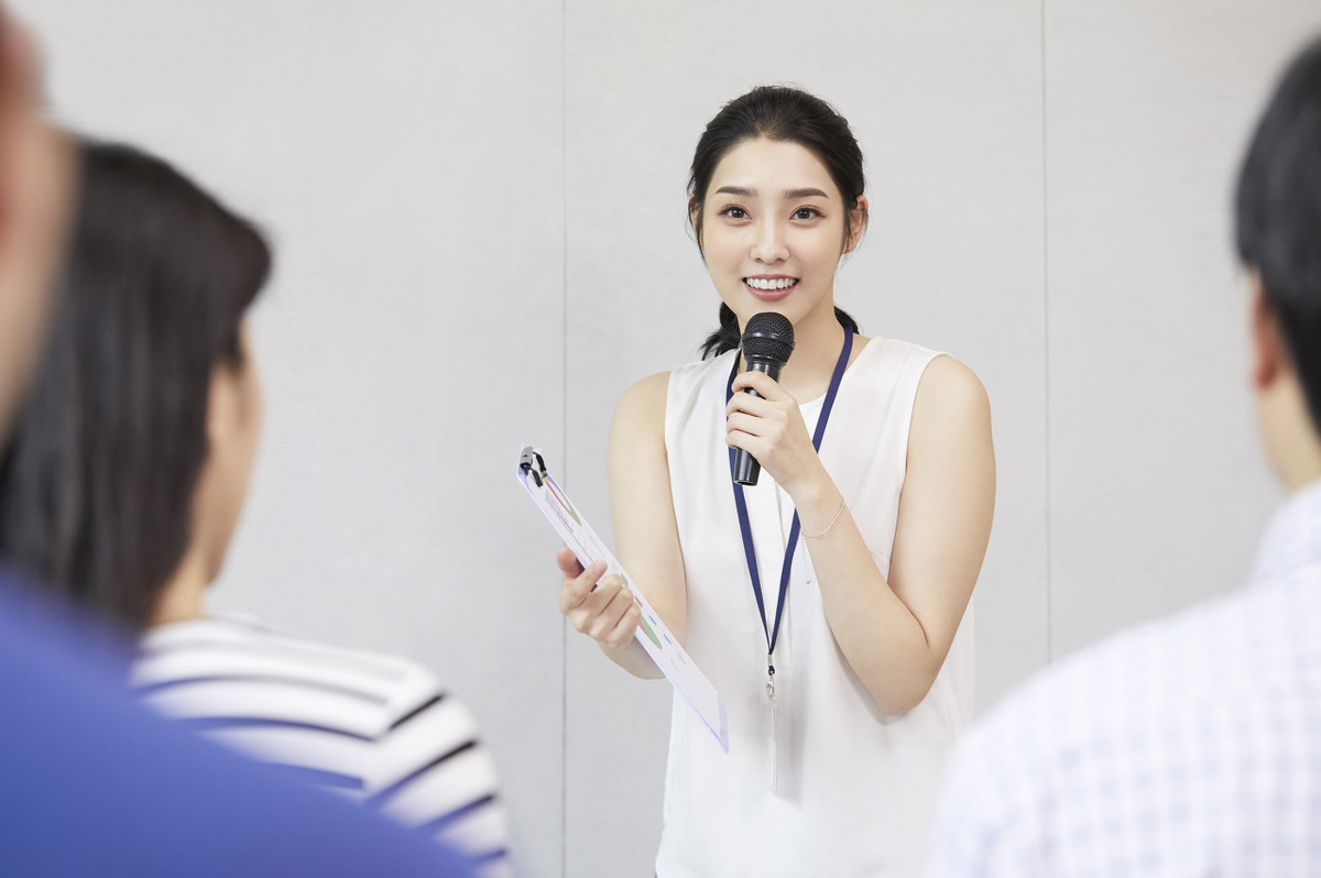 演讲与口才的培训（演讲口才训练）