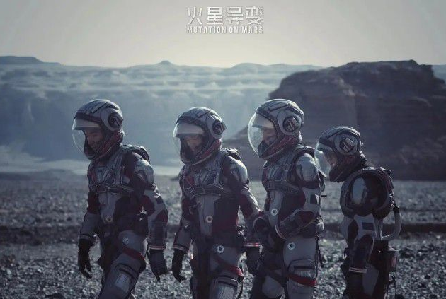 《上海堡垒》关上的中国科幻片大门？没想到被这部“网大”打开了