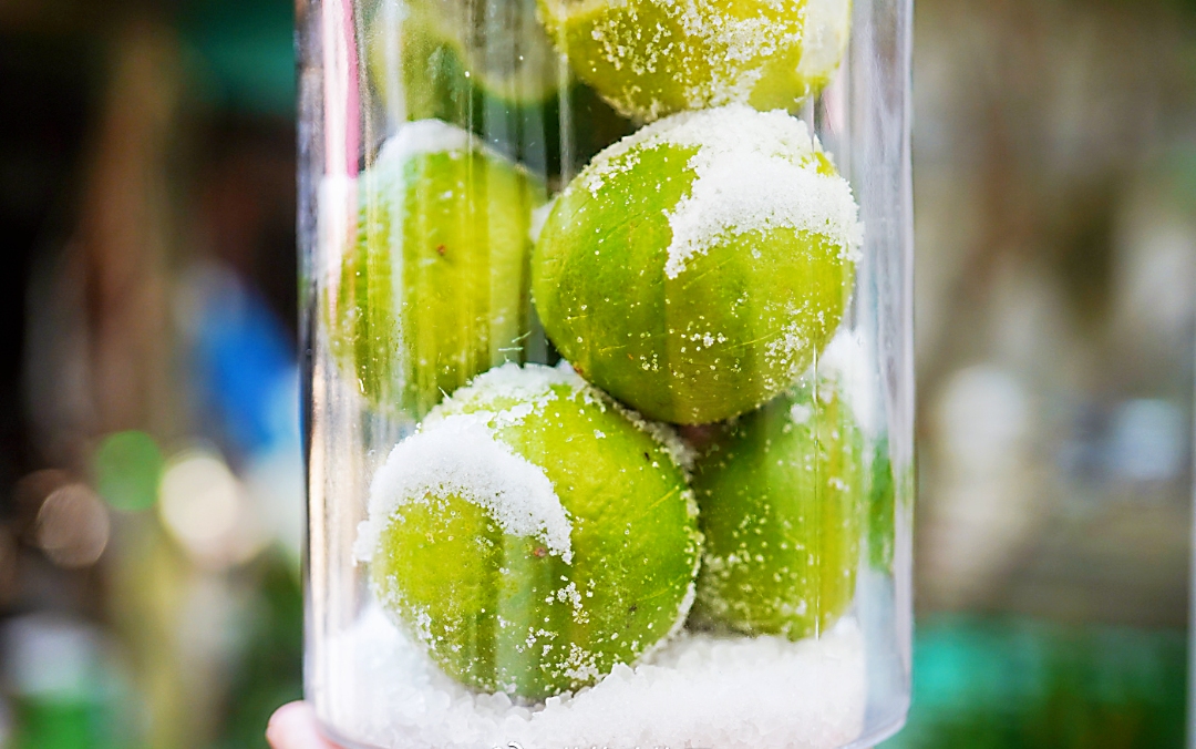 春天腌一罐柠檬,没准会在夏天,收获一杯维c柠檬红茶冻撞奶