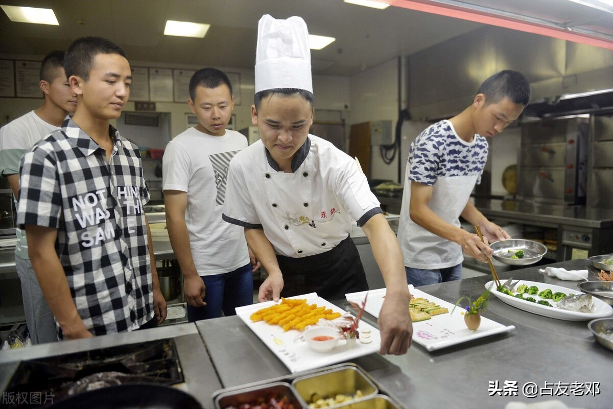 退役军人日常生活相关的8项优待，老兵都有，来了解