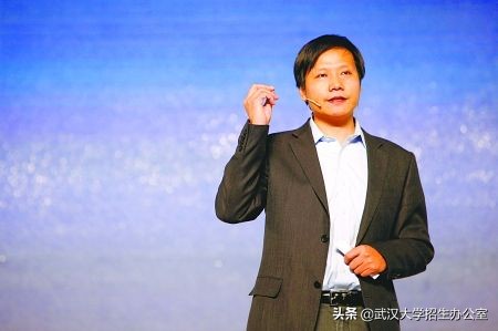 常年霸占热搜的武汉大学，除了樱花，还有什么可