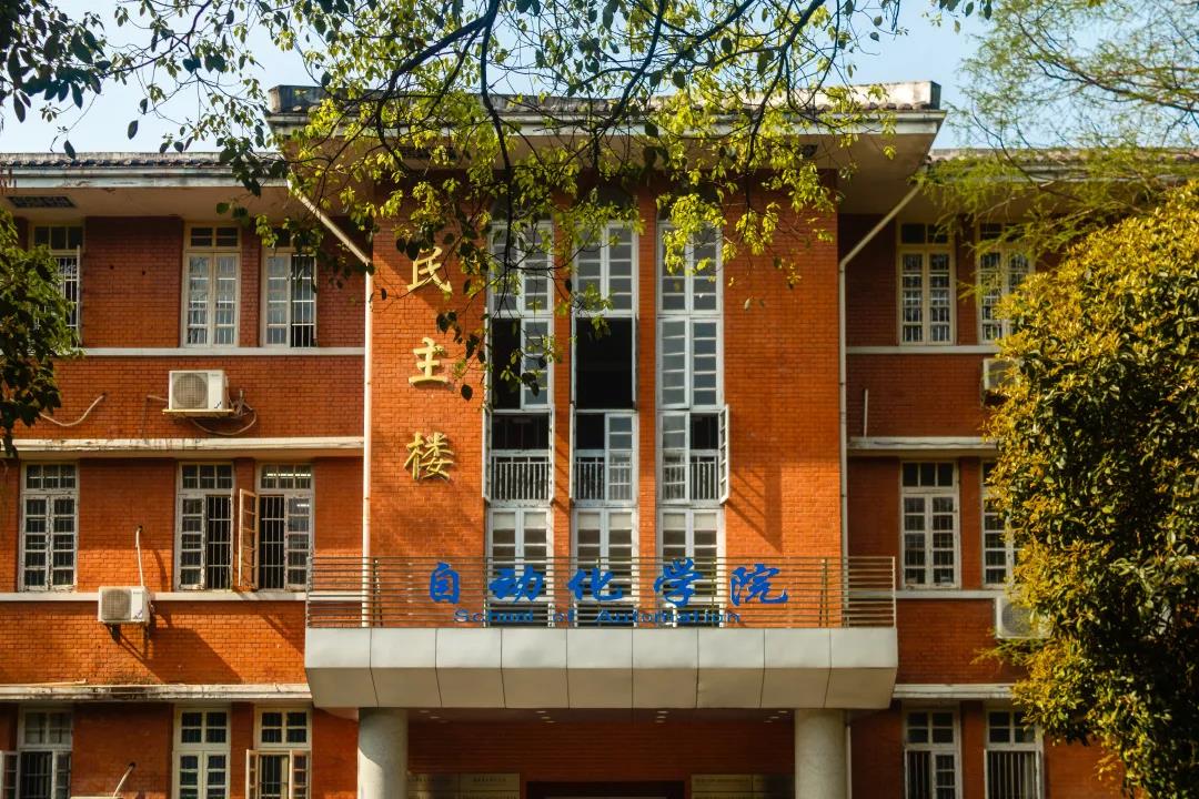 5大校区占地317万㎡、