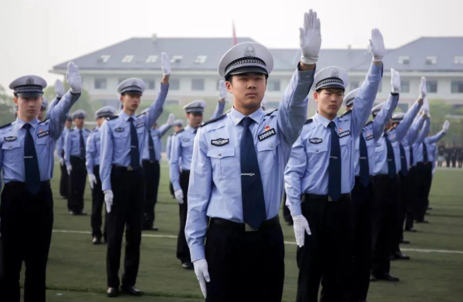 北京这所“低调”的二本院校，很多学生一毕业就当官，值得捡漏