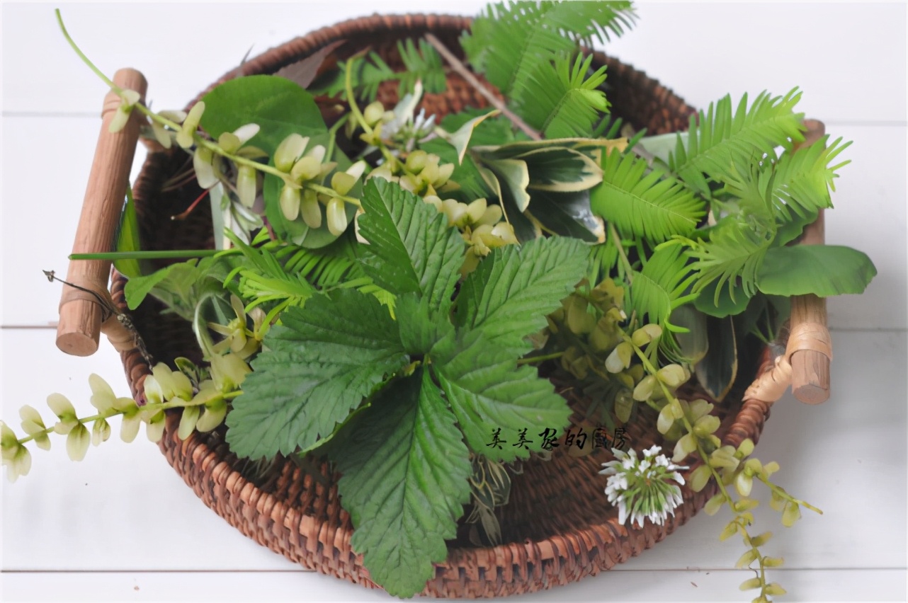 比水煮蛋入味，比茶叶蛋健康，煮一锅“立夏蛋”，好吃又好看