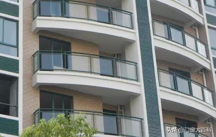 什么样的阳台能做阳光房？