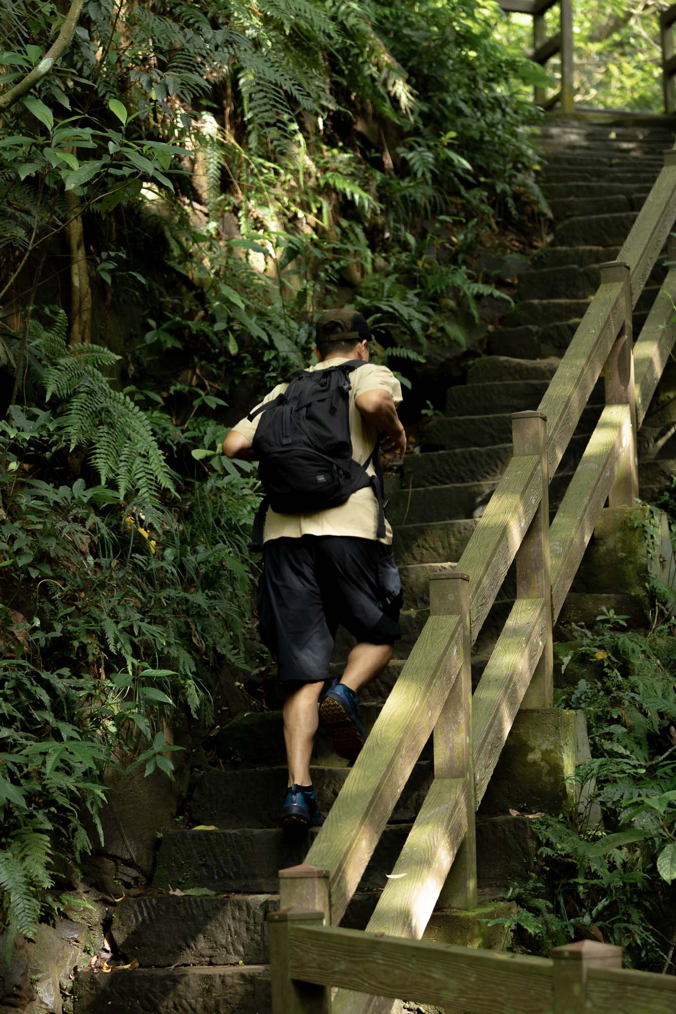 Columbia哥伦比亚全新FACET系列登山鞋，就是要冒险