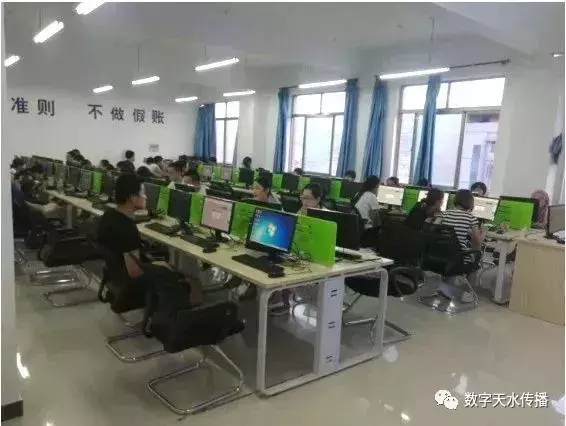 关注| 优质教学资源 美好就业前景 欢迎报考甘肃工业职业技术学院