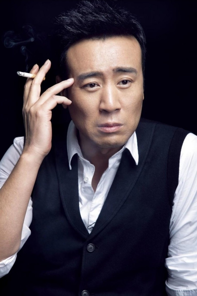 “大器晚成”于和伟的成名往事，有八个哥哥姐姐，吃姐姐奶水长大