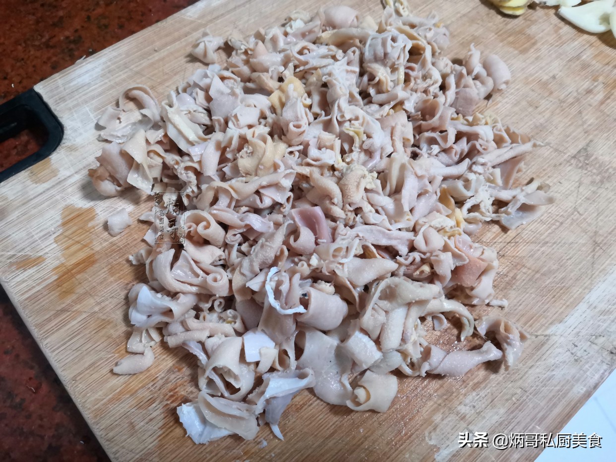 “小肚鸡肠”因它而得名，很多人嫌它脏，简单一炒比鸡肉还好吃