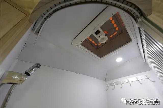 售价31.8万起 佳乐2020款国六考斯特房车实车图曝光