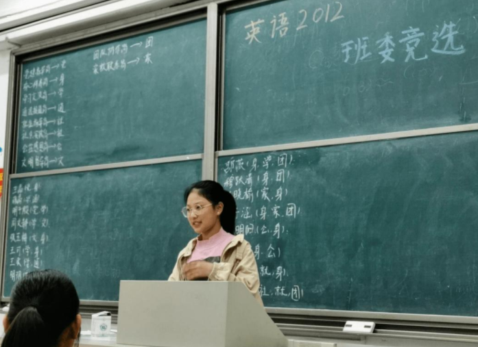 大学演讲稿（大一新生竞选）