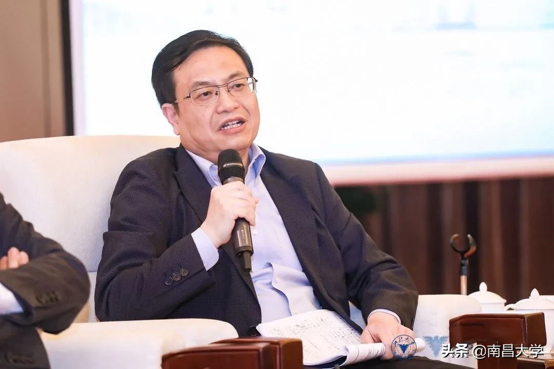 入选首届江西普通本科高校金牌教师，快来看看都有谁？