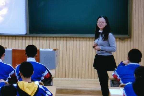 铁饭碗或迎来“离职潮”，多名公立教师离职，原因或需引起重视