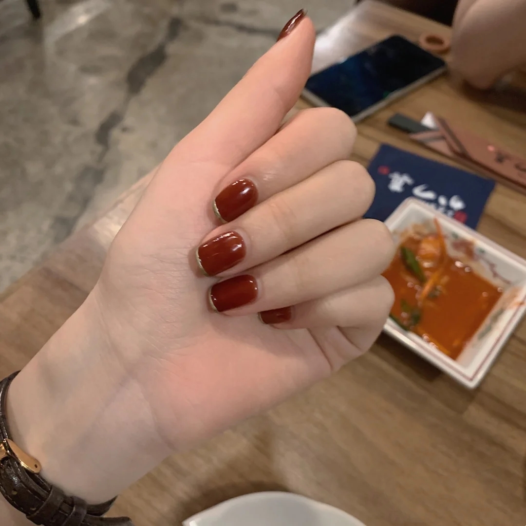 做美甲不知道选择什么风格(做美甲不知道选择什么风格了)