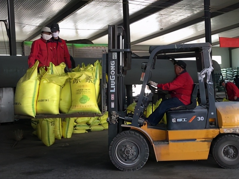 肥料厂家，在一个县有两个代理商是怎么形成的？危害有多严重