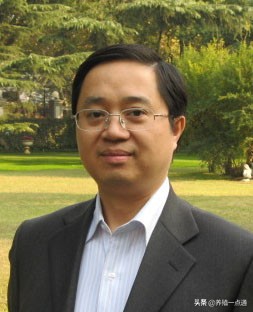 张才乔，浙江大学动物科学院教授、博导，动物生化繁殖专家