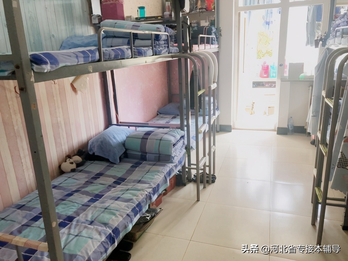 河北省专科院校宿舍环境（一）