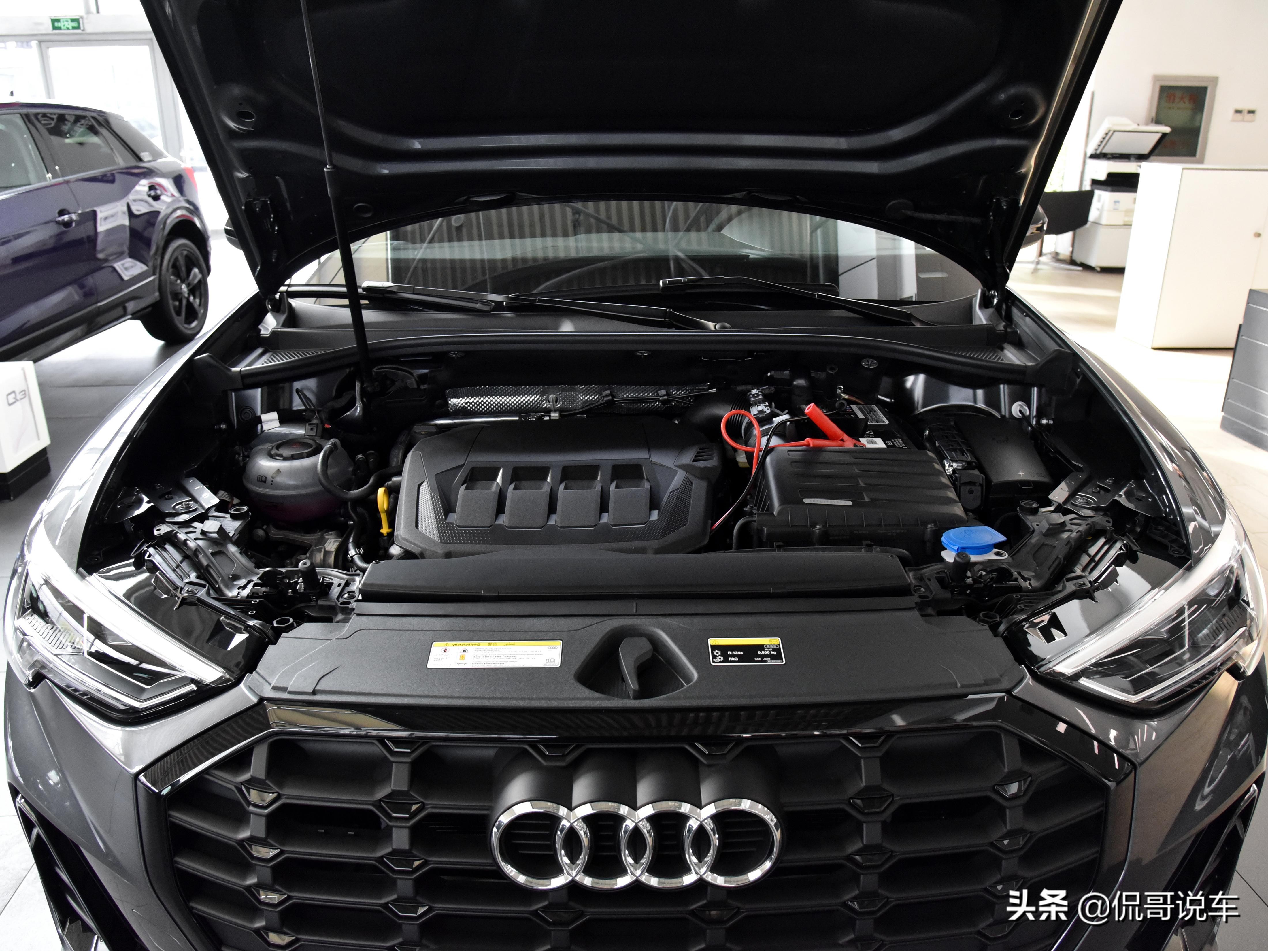 一公里5毛钱，高配置帮助停车，入门豪华SUV，实拍奥迪Q3