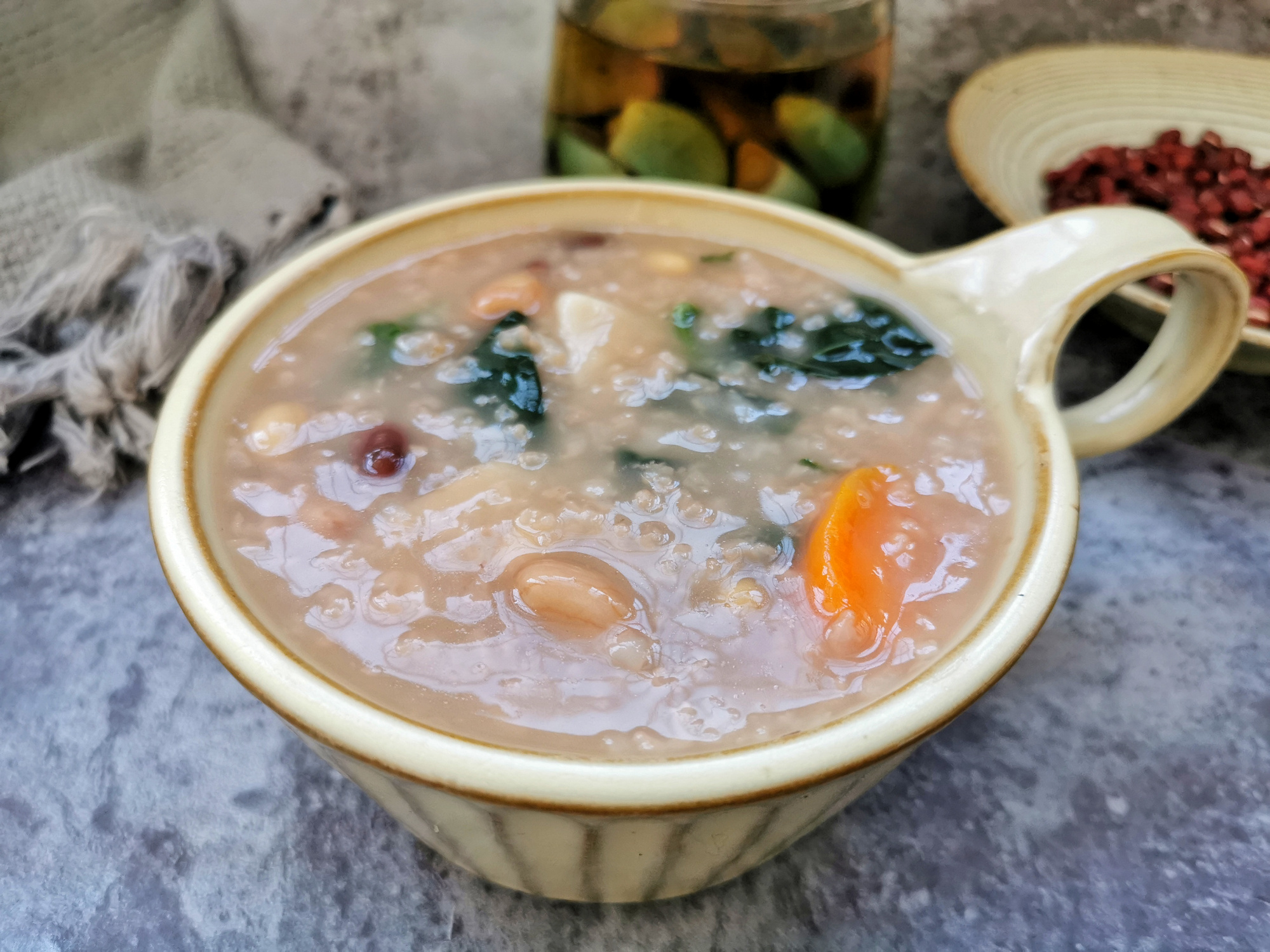 咸味腊八粥的做法大全试试这款特色的咸味八宝粥