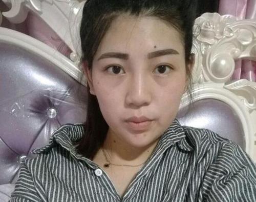 我国有一老牌眉笔，小小一支也有证书，搭配眉卡眉刷不到十块钱