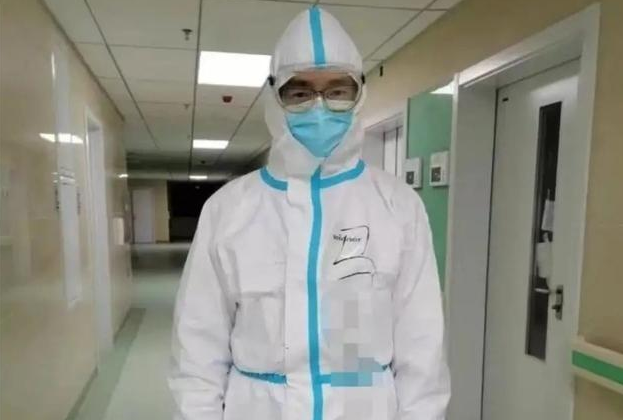 抗疫医生杨改兰携子跳楼事件真相