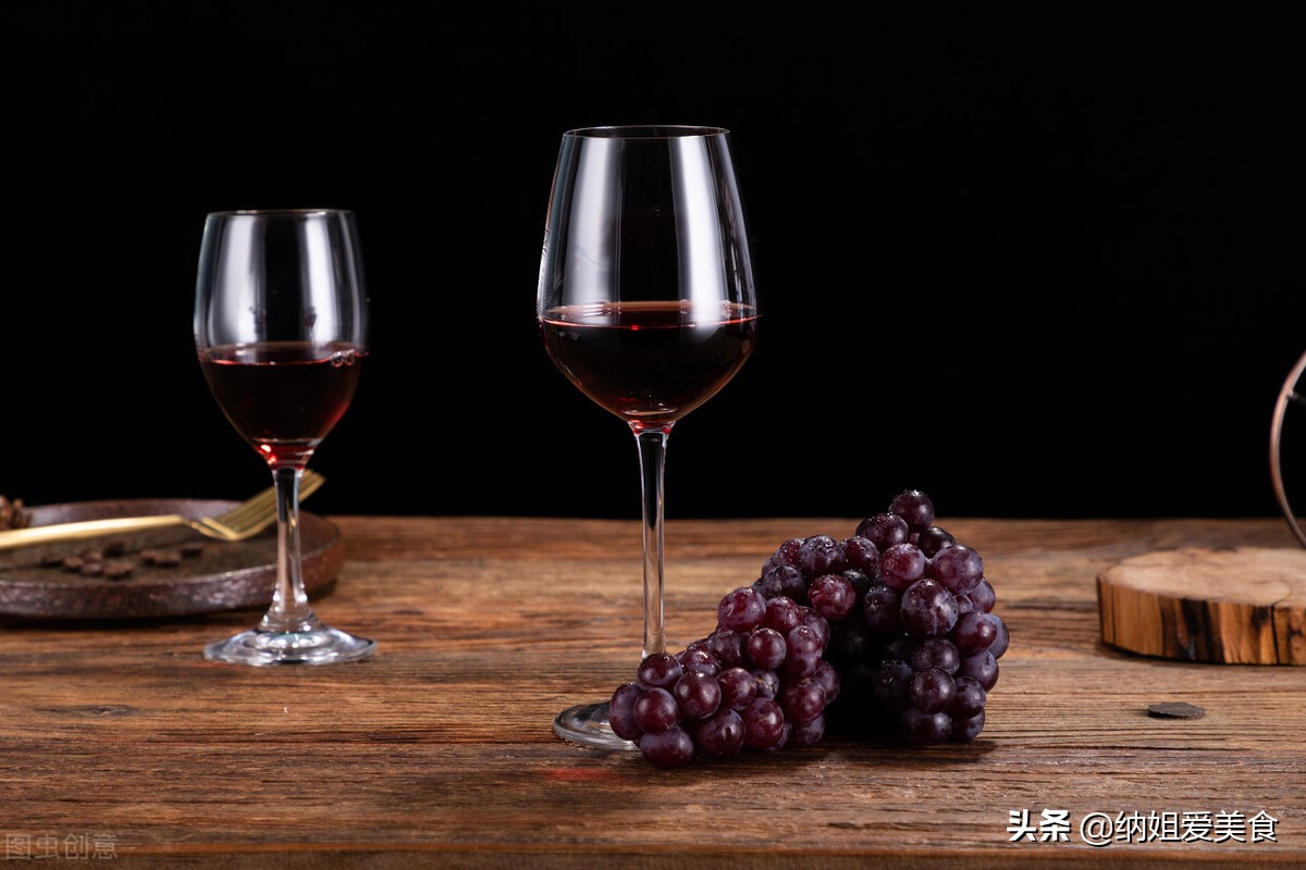 怎么品红酒的好坏(怎么品红酒的好与差)