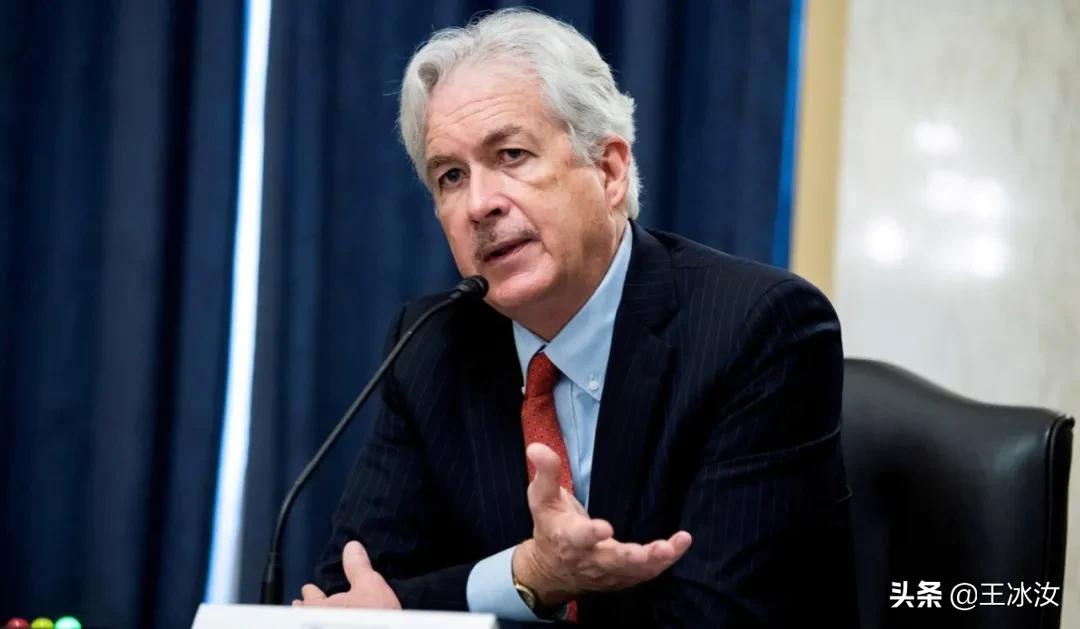 CIA成立中国中心的内卷:招临时工,抢简历,还要懂11种方言?