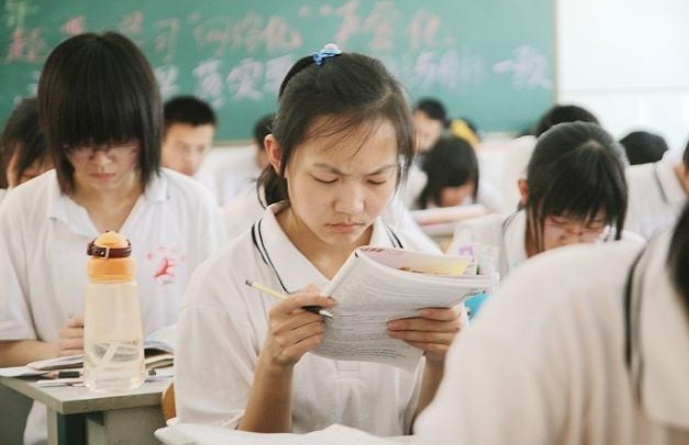 北京三所中学被称为“帝都三杰”，实力强悍，一本上线率叫人羡慕