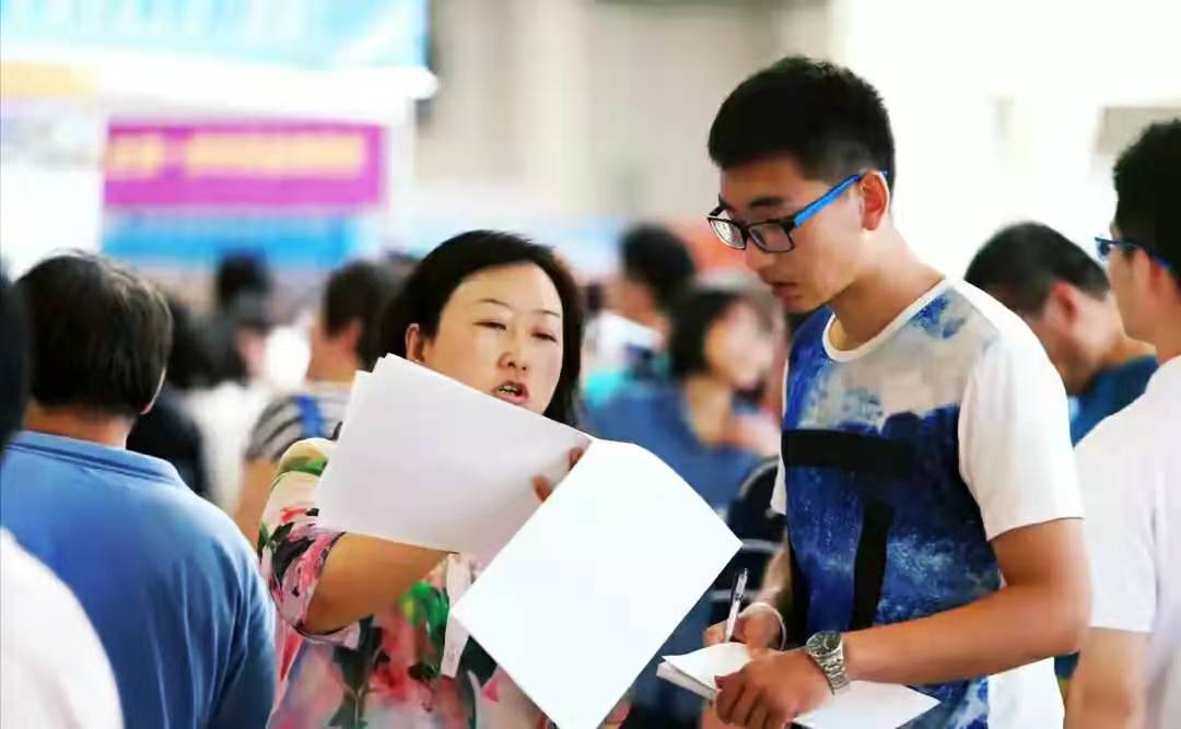 填报志愿失误？考生609分被民办大学录取，每年学费3.8万