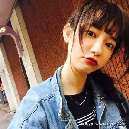 淘宝第一网红张大奕，为什么她店里的衣服这么好卖？