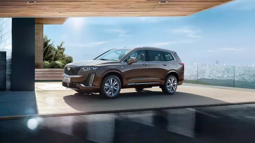 凯迪拉克XT6:想让精英大叔忘掉Alphard