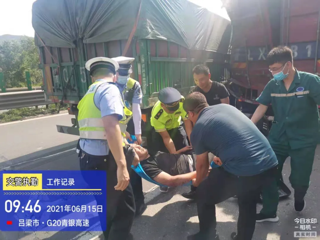 车遇故障第一步！三角警示牌如何正确使用