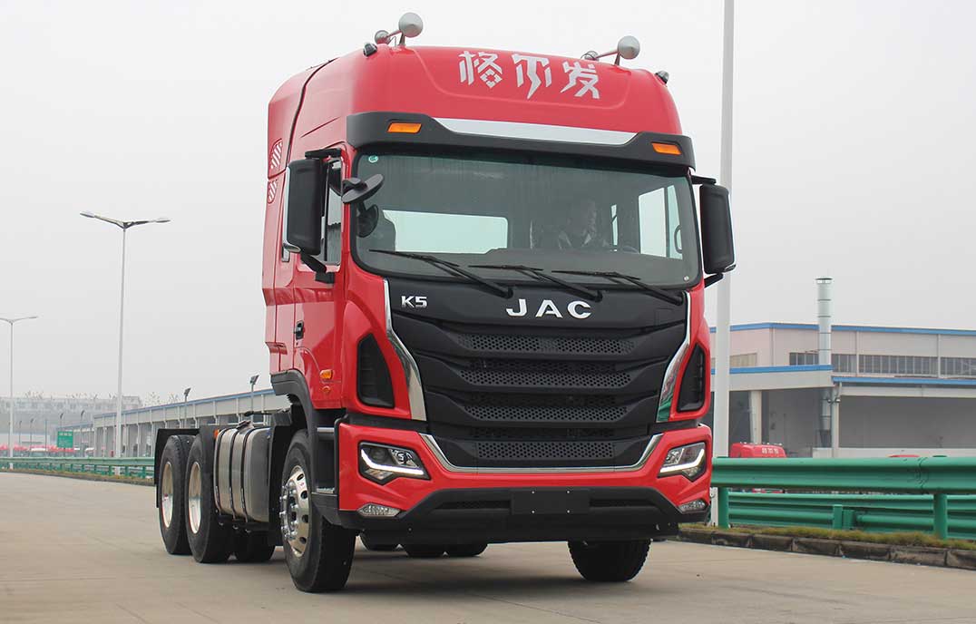 jac搅拌车价格(十几个车型品系让您眼花缭乱) - 价格百科