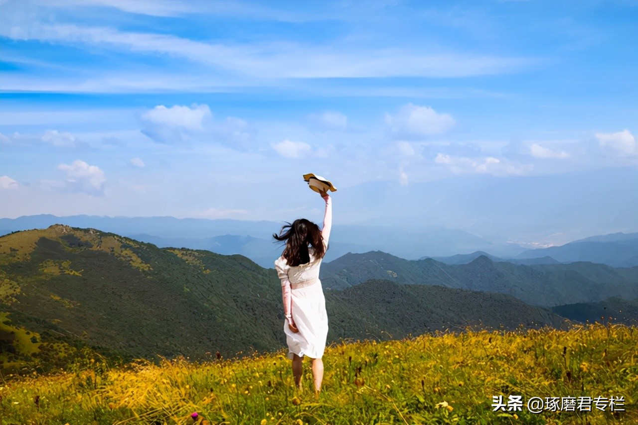 人生低谷，反复默读《道德经》中的3句话，我们的内心越来越强大