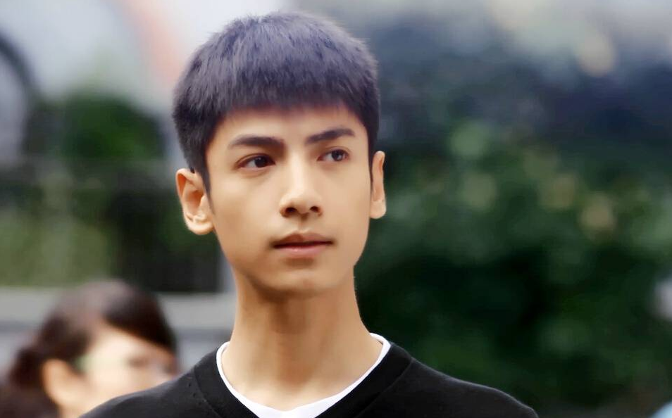 盘点娱乐圈当过老师的八位明星，有人当过小学老师，有人教过体育