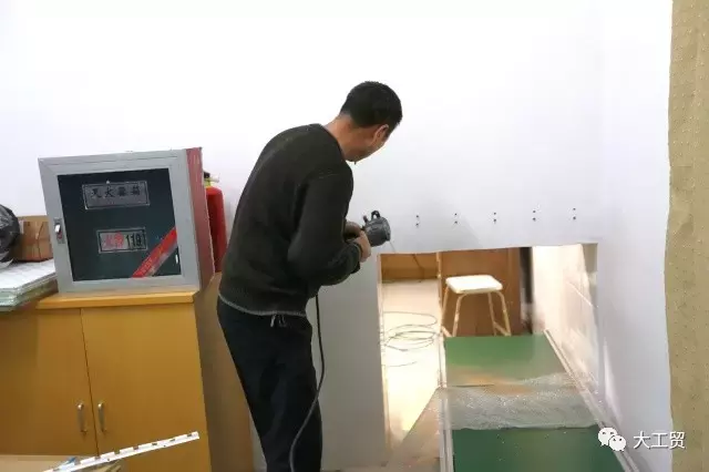 为什么安徽工贸职业技术学院生活服务大厅值得回味留恋！