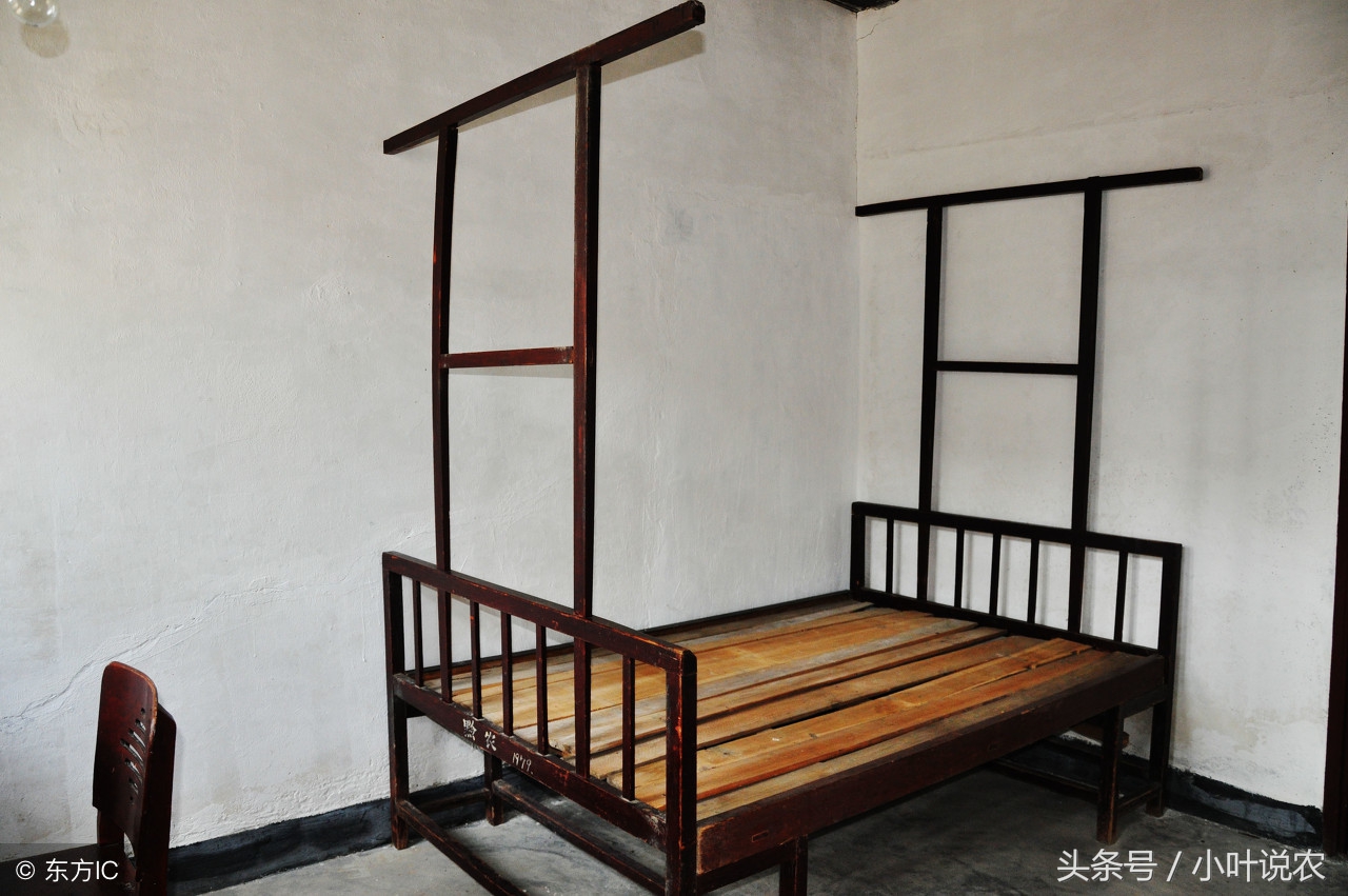 在农村,老人常说:凳不离三,床不离七,桌不离九,啥意思?