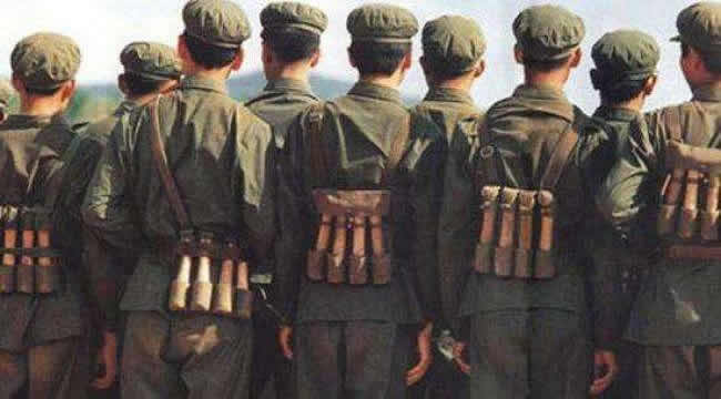 中国已经有最先进的手榴弹，为什么部队还在用木柄手榴弹？ 4