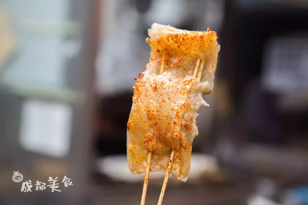 成都最适合恋爱的樱花粉大学，美食和恋爱都是必修课！