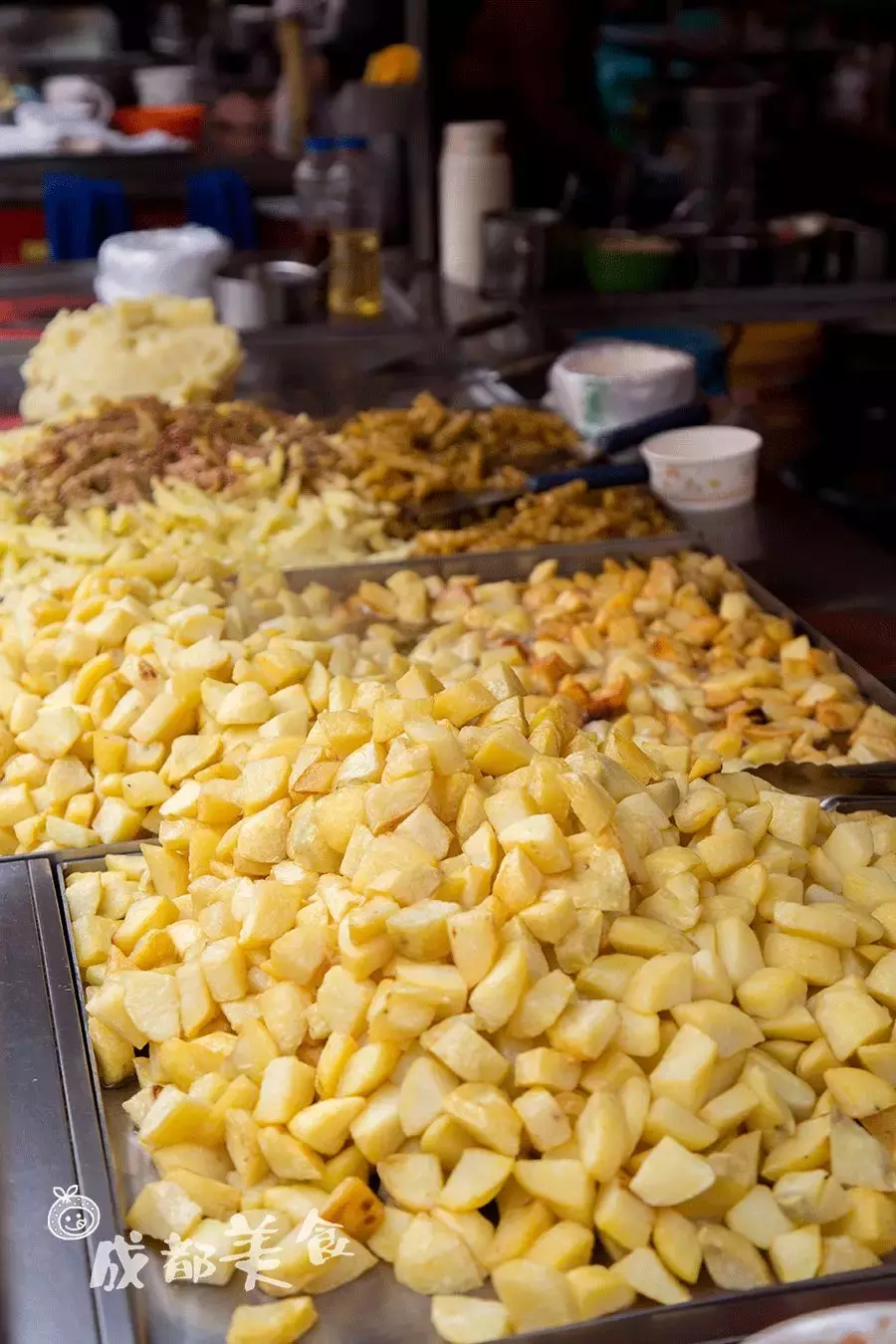 成都最适合恋爱的樱花粉大学，美食和恋爱都是必修课！