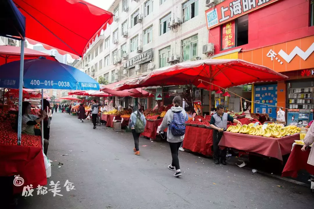 成都最适合恋爱的樱花粉大学，美食和恋爱都是必修课！