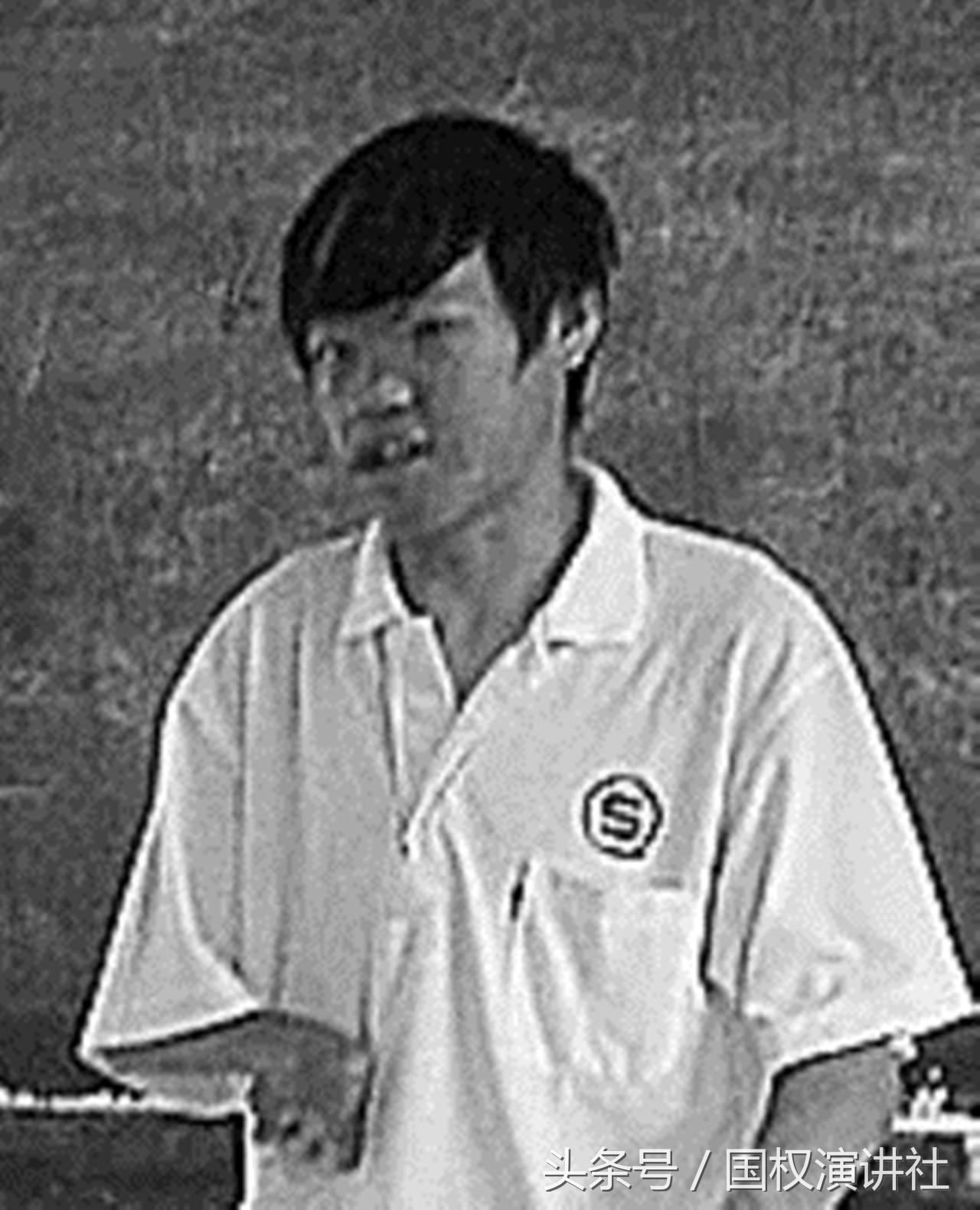 两只手写字2005高考604齐鲁工大北师大读研，母亲的狠心成就了他