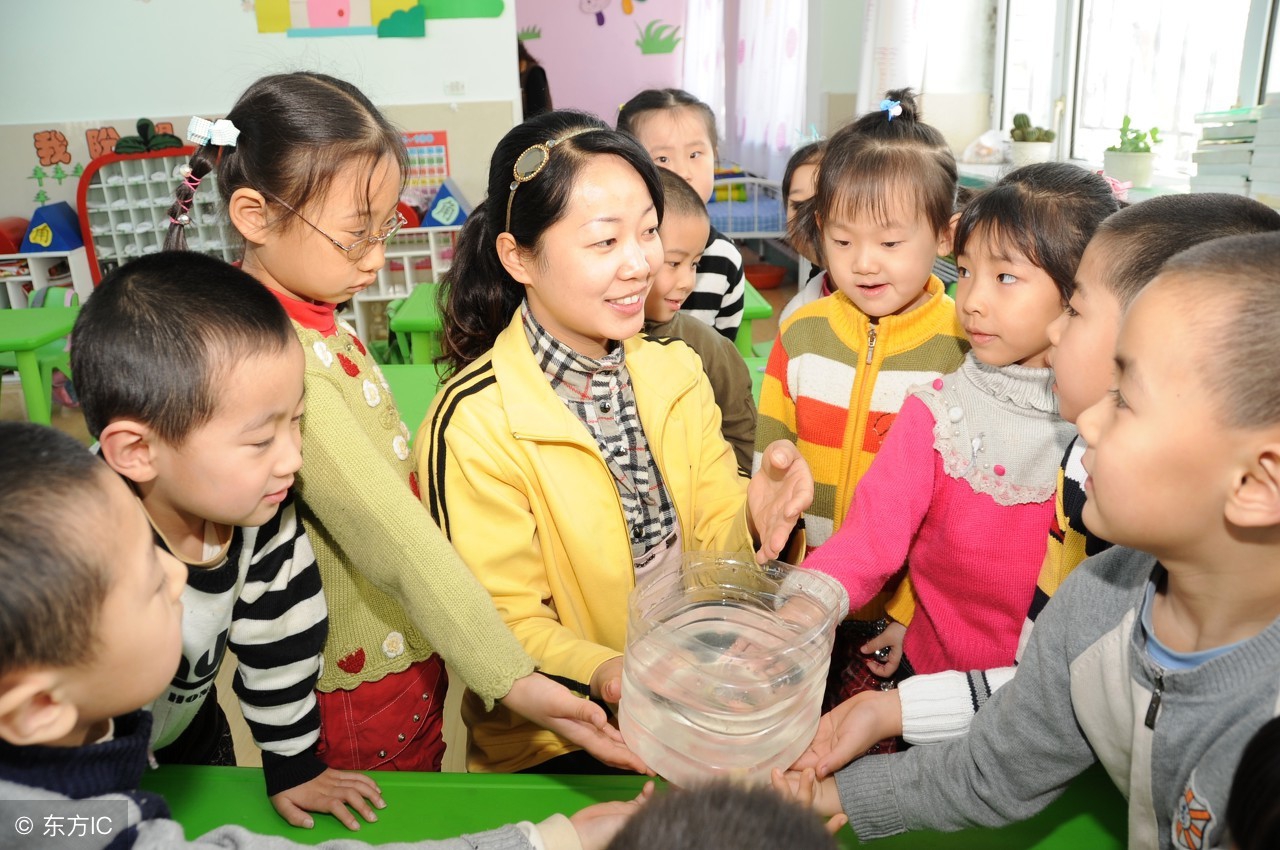 幼儿园老师在课堂上经常教孩子们唱的儿歌，快为孩子收藏起来