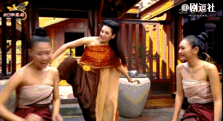 女主人穿着古代未婚妻的电视剧，我竟然对泰国的历史感兴趣。