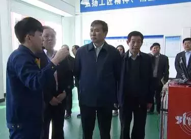 发展焦作职业教育,培养“蓝领”大军